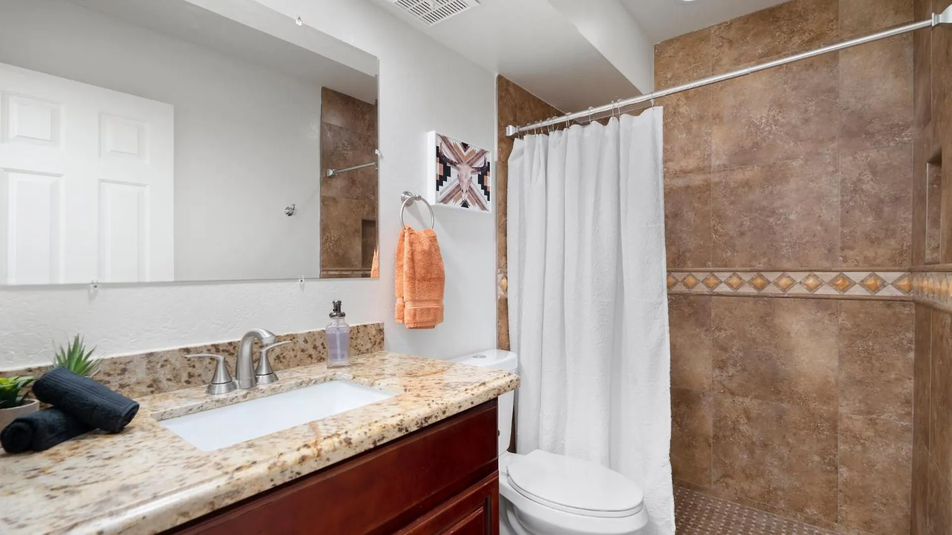 Old Town Southwest Style 2Br Condo With Pool And Hot Tub Скоттсдейл США